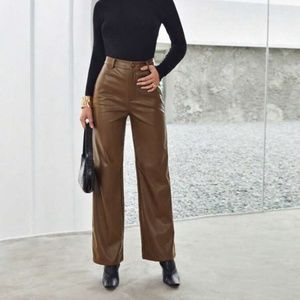 LEATHER PANTS